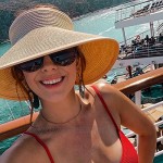 Womens Sun Visors Hats Wide Brim Straw Beach Hats for Women Packable Foldable Travel Ponytail Summer Caps UV UPF50+